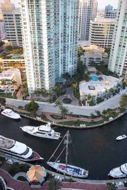 Soutern Star in Fort Lauderdale_ Vincent Berthet